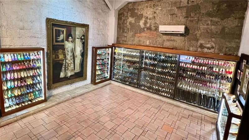 Zuletzt kam Imelda Marcos im vergangenen Jahr in das Museum - und bewunderte dort ihr großes Porträt.