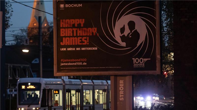 Stadtarchiv: Wieso James Bond aus Wattenscheid kommt Zum 100. Geburtstag hatte die Stadt mit dem berühmten Geheimagenten geworben - stammt er doch angeblich aus Wattenscheid. (Archivbild)