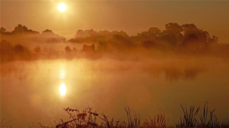 Der Herbstanfang bringt Deutschland unbeständigeres Wetter Zum kalendarischen Herbstanfang gab es noch einmal viel Sonnenschein.