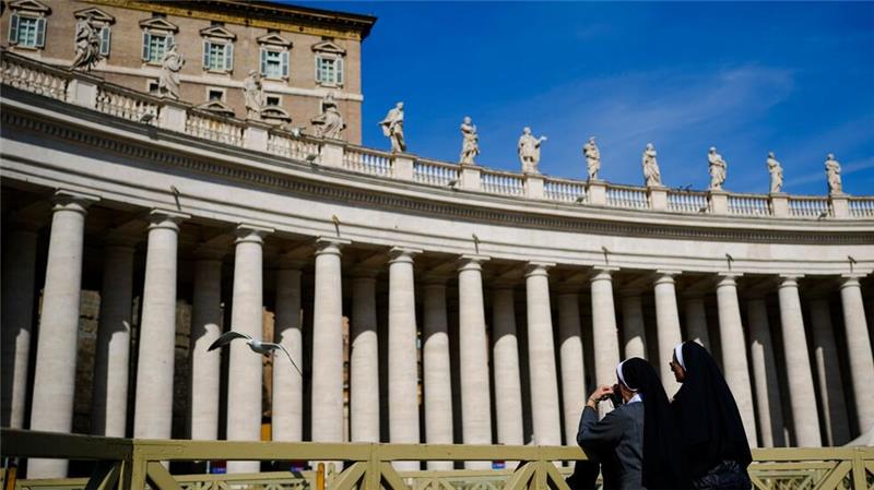 Bangen um Papst Franziskus - Beginnende Niereninsuffizienz Zum zweiten Mal in Folge muss Franziskus auf das Sonntagsgebet verzichten.