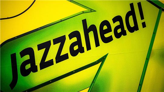 Zur Fachmesse und zum Festival Jazzahead! in Bremen werden Jazz-Fans aus verschiedenen Ländern erwartet. 
