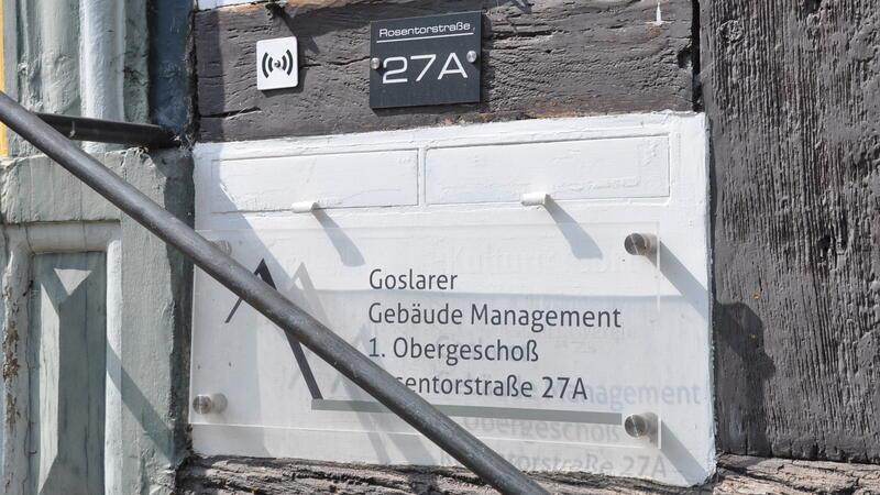 Gebäudemanagement: Mitarbeiter haben Angst um ihre sicheren Jobs Zurück in die Verwaltung oder weiterhin Eigenbetrieb? Das Goslarer Gebäudemanagement hat seinem Sitz im alten Standesamt an der Rosentorstraße.