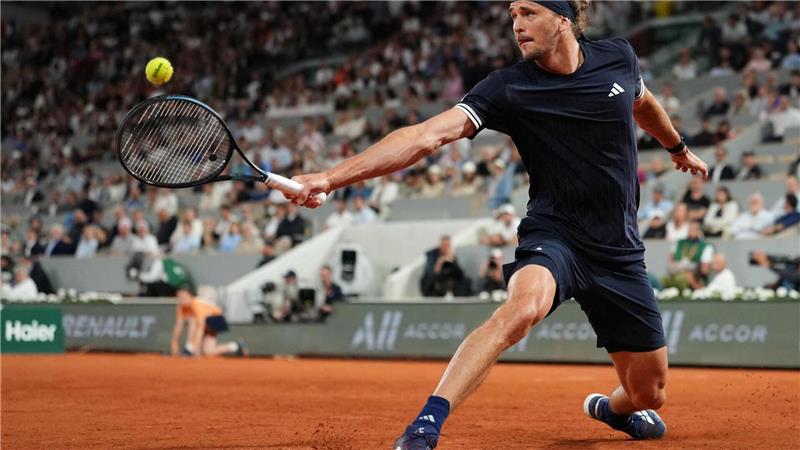 Zverev spielt Rückhand