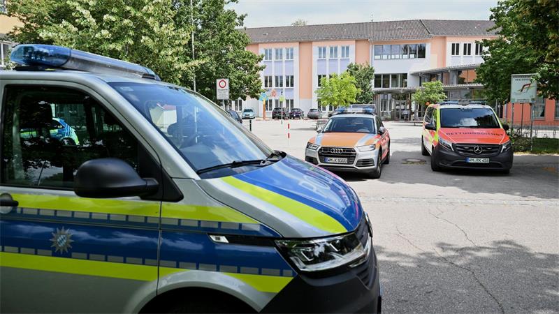 Zwei Mädchen wurden bei der Tat schwer verletzt.