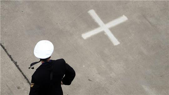 Zwei Männer sind wegen mutmaßlicher Sabotage festgenommen worden - sie stehen im Verdacht, Schiffe manipuliert zu haben, die für die Marine vorgesehen waren. (Symbolbild)