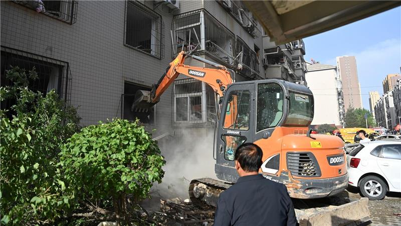 Nach tödlichem Restaurantbrand: Wohnhaus-Explosion in China Zwei Menschen galten nach dem Brand in Taiyuan noch als Vermisst.