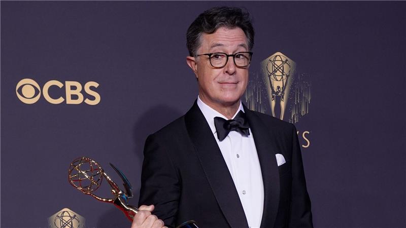 Zwei Monate vor seiner letzten Late-Night-Show hat US-Satiriker Stephen Colbert (61) seine Mitarbeit am Drehbuch für einen neuen „Herr der Ringe“-Film angekündigt. (Archivbild)