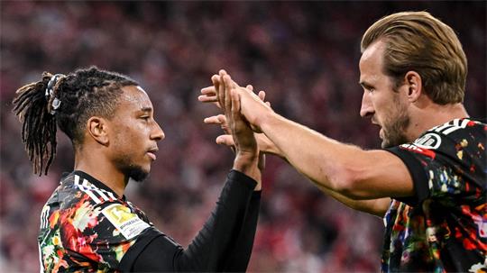 Zwei für den Ballon d’Or: Das Fünf-Tore-Duo Michael Olise (l) und Harry Kane.