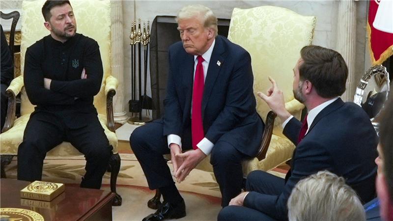 Trump glaubt an Deal mit Moskau und macht Selenskyj Vorwürfe Zwischen Kiew und Washington geht der Streit um die Zukunft der von Russland annektierten Schwarzmeer-Halbinsel Krim weiter. (Archivbild)
