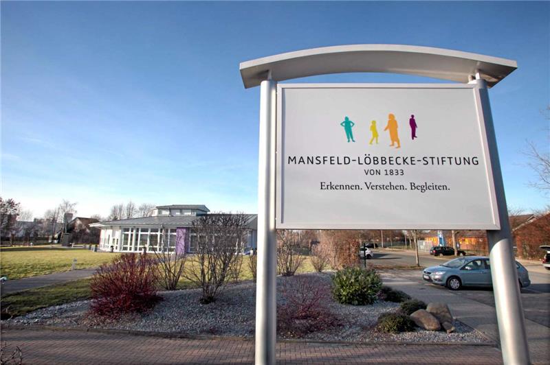 <p>Das Areal der Mansfeld-Löbbecke-Stiftung auf der Alten Heerstraße 15 im Gewerbegebiet Baßgeige, das im Jahre 2006 nach einem Umzug der Verwaltung von der Breite Straße bezogen wurde. Archivfoto: Schenk</p>