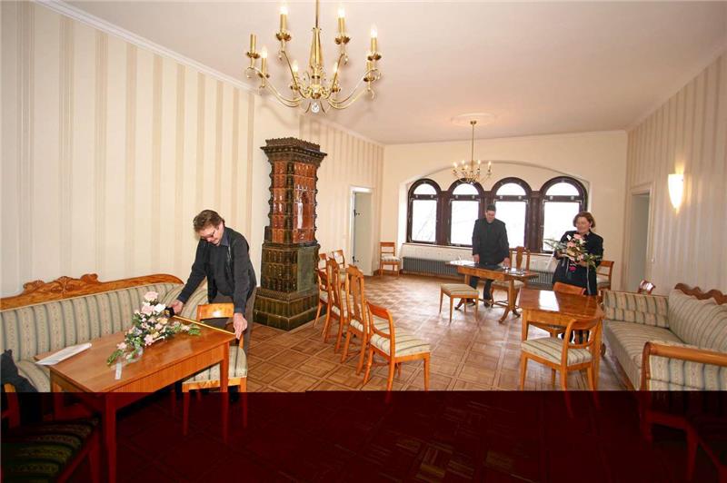 <p>Das beliebte Trauzimmer in der Kaiserpfalz kann etwa 30 Gäste während einer Trauung aufnehmen. Archivfoto: Schenk</p>