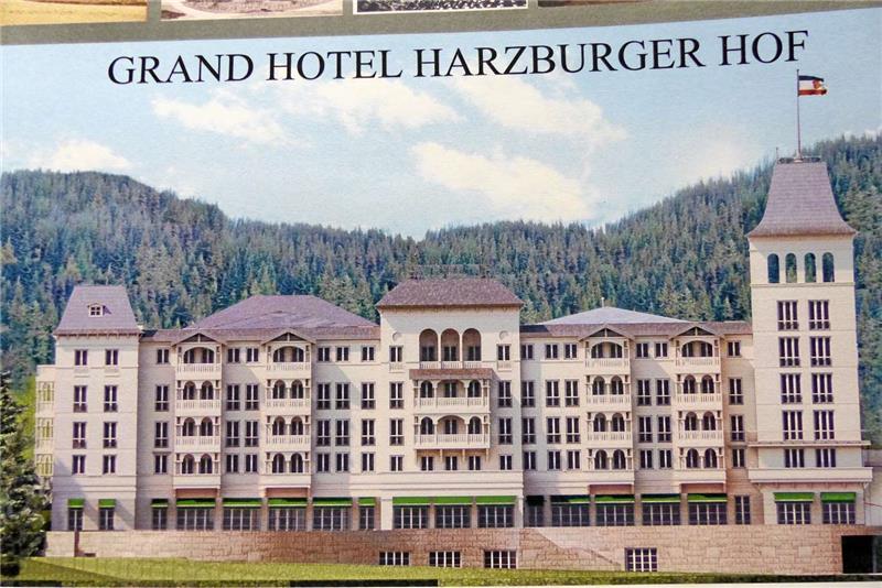 Harzburger Hof: Im Frühjahr soll der Grundstein liegen <p>Der neue Harzburger Hof soll seinem Vorgänger sehr ähnlich sehen. Noch in diesem Jahr soll der Baugrund vorbereitet werden, Grundsteinlegung könnte nach Planungen der Bauherren im März oder April sein.</p>