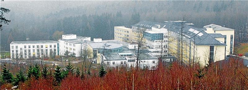 <p>Die Schildautal-Kliniken in Seesen: Betreiber Asklaepios will den Reha-Bereich aus wirtschaftlichen Gründen schließen. Foto: GZ-Archiv</p>