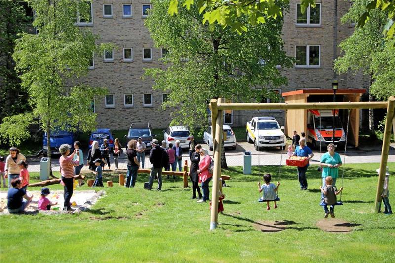 <p>Erst zu Beginn des Monats ist auf dem Gelände der ehemaligen Flüchtlingsunterkunft ein Spielplatz eröffnet worden. Archivfoto: Jung</p>
