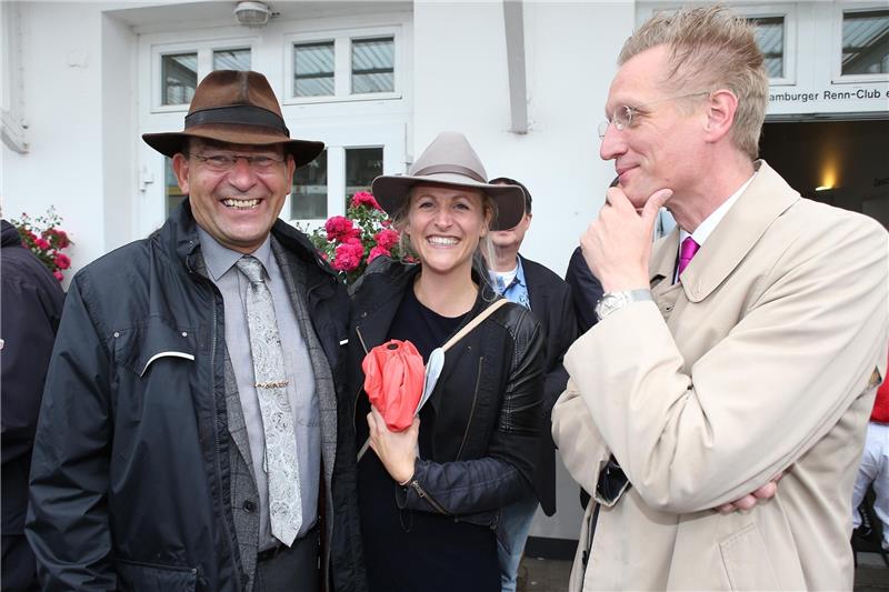 <p>Gastgeber des „Round Table“ von German Racing für Pressevertreter der Rennvereine: Marina Hintze und Jan Pommer. Foto: Rühl</p>