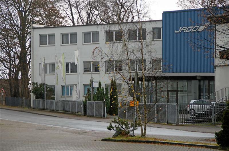 <p>Jago in Gittelde: Zum Warenlager gehörte auch ein Bürogebäude. Wegen der Schließung wurde allen 60 Mitarbeitern gekündigt. Foto: Niemann</p>