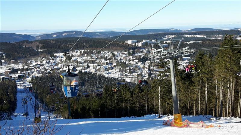 <p>TRaumhafter Blick vom Bocksberg über Hahnenklee. Foto: Epping</p>